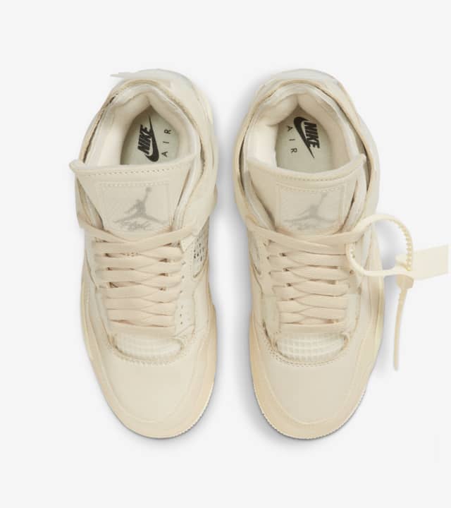 Off-White x Air Jordan 4 Sail - Primeira Divisão