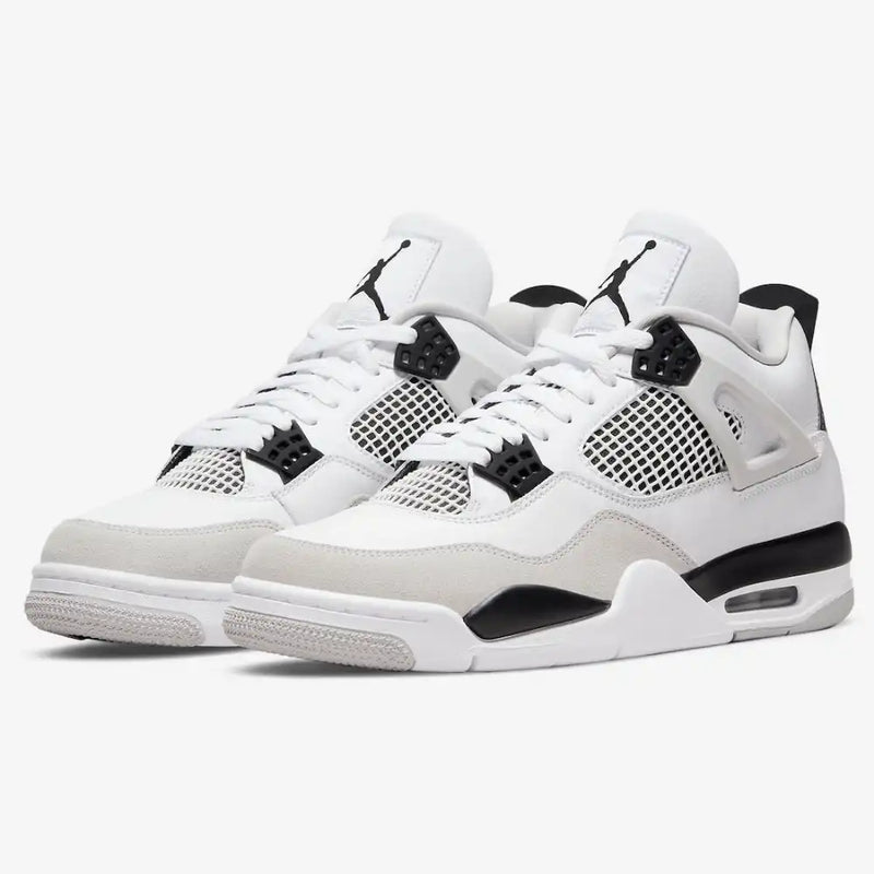Air Jordan 4 Militar Black - Primeira Divisão