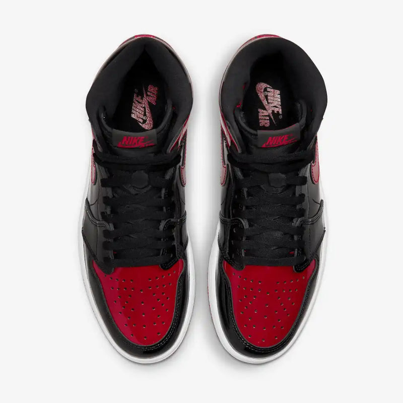 Air Jordan 1 High Patent Bred - Primeira Divisão