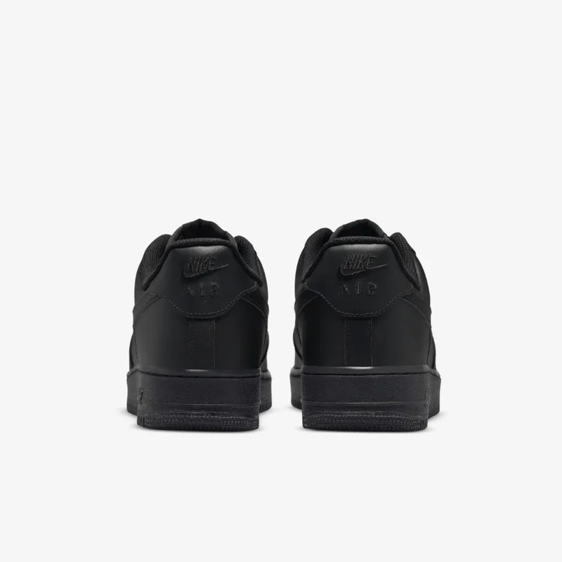 Nike Air Force 1 Low Black - Segunda Divisão