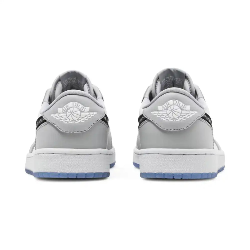 Dior x Air Jordan 1 Low - Primeira Divisão