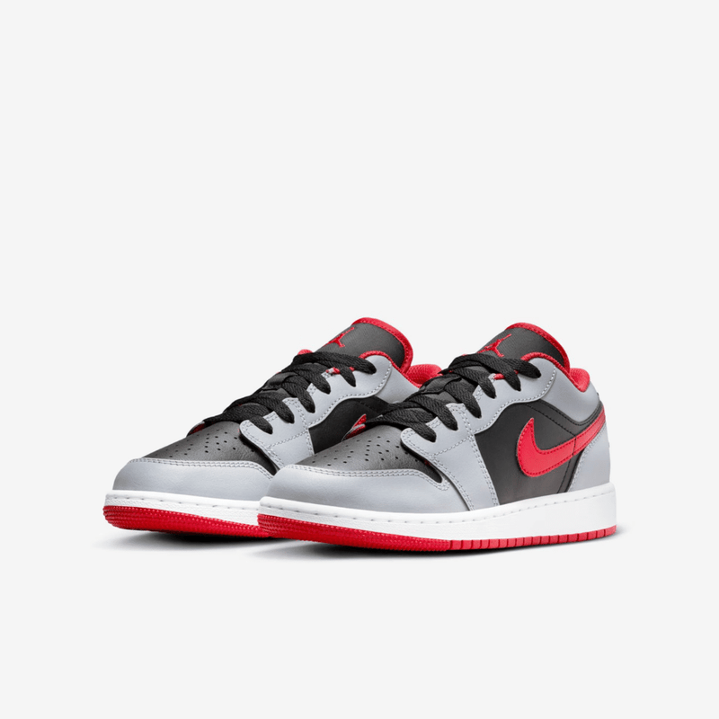 Air Jordan 1 Low GS Black Cement Grey Fire Red - Primeira Divisão