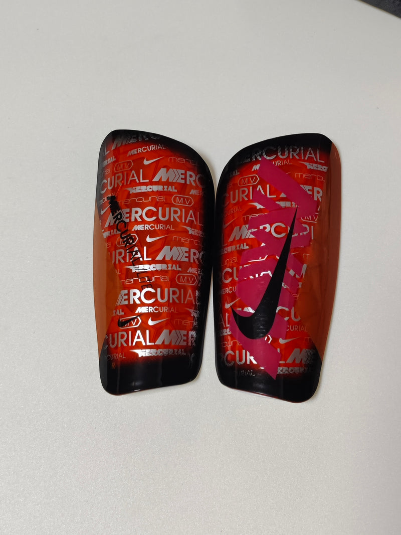 Caneleira Nike Mercurial LITE - Primeira Divisão