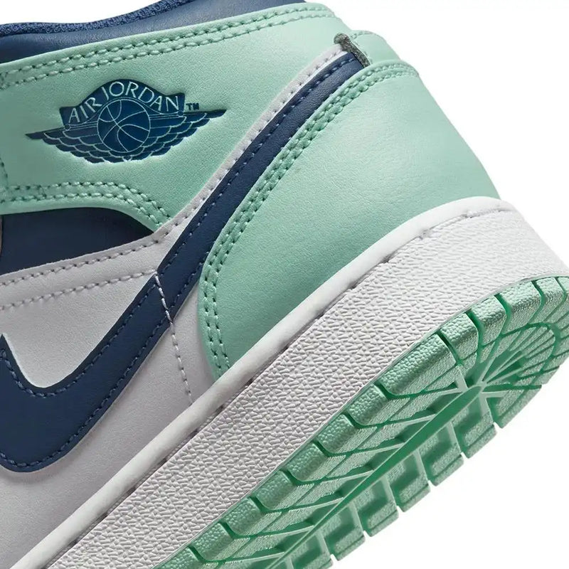 Air Jordan 1 Mid GS Blue Mint - Primeira Divisão