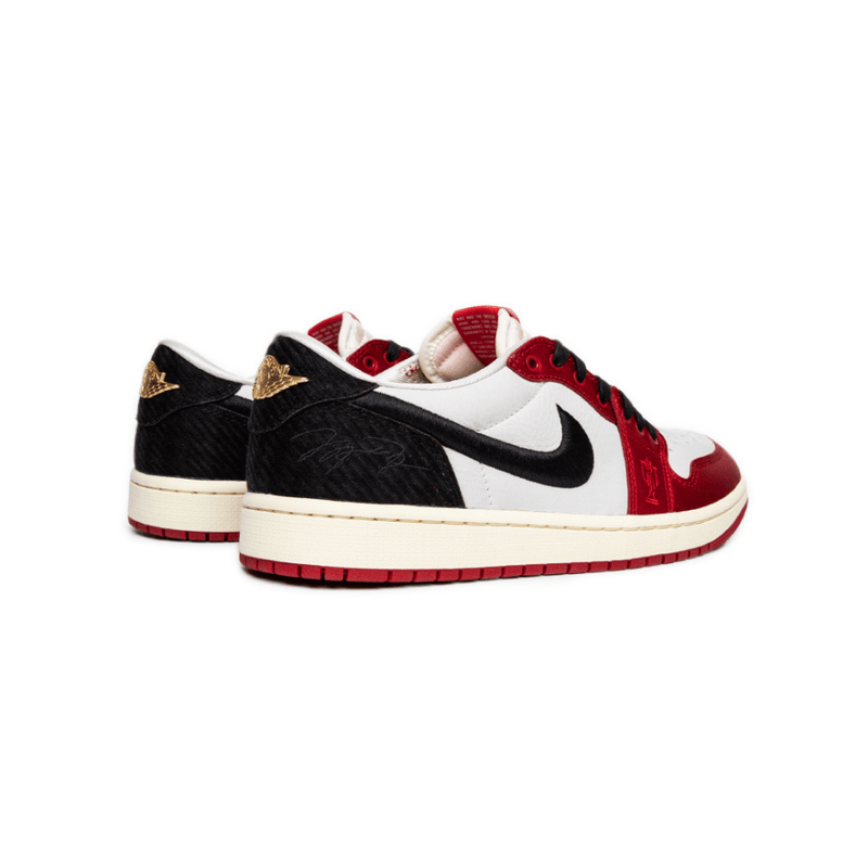 Air Jordan 1 Retro Low OG Trophy Room Away - Primeira Divisão