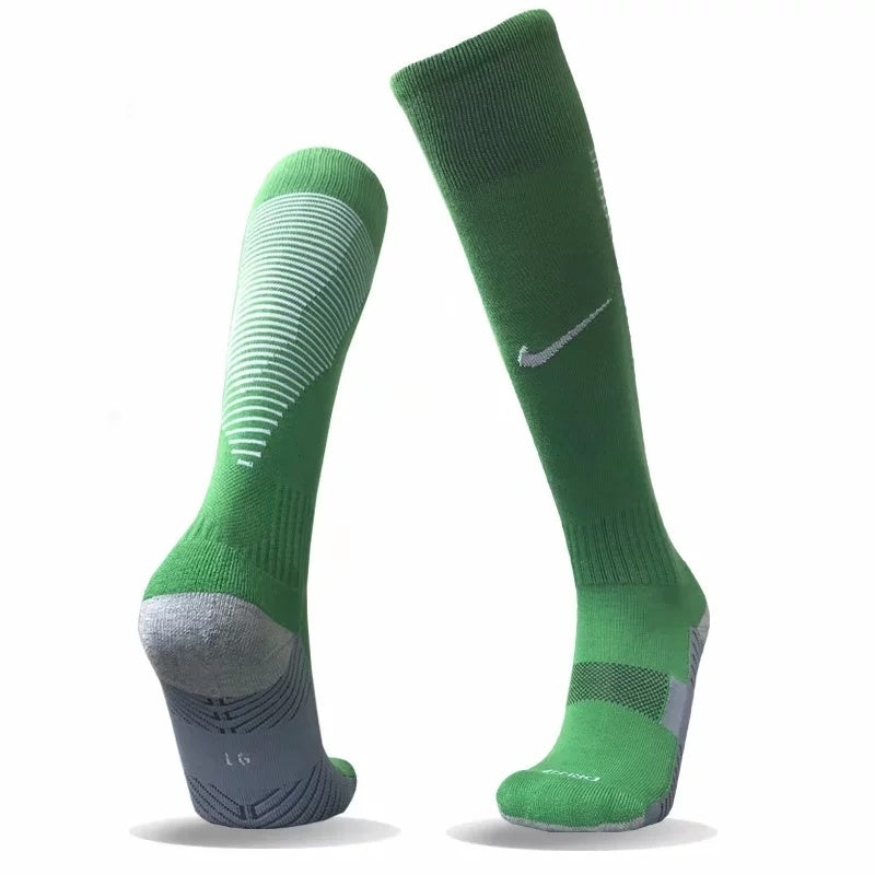 Kit Esportivo Meião, Meião Grip, Caneleira – Primeira Divisão