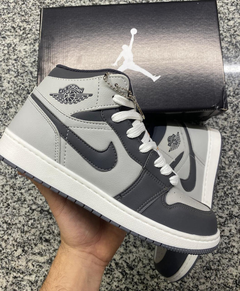 Air Jordan 1 Cano Alto - Segunda Divisão
