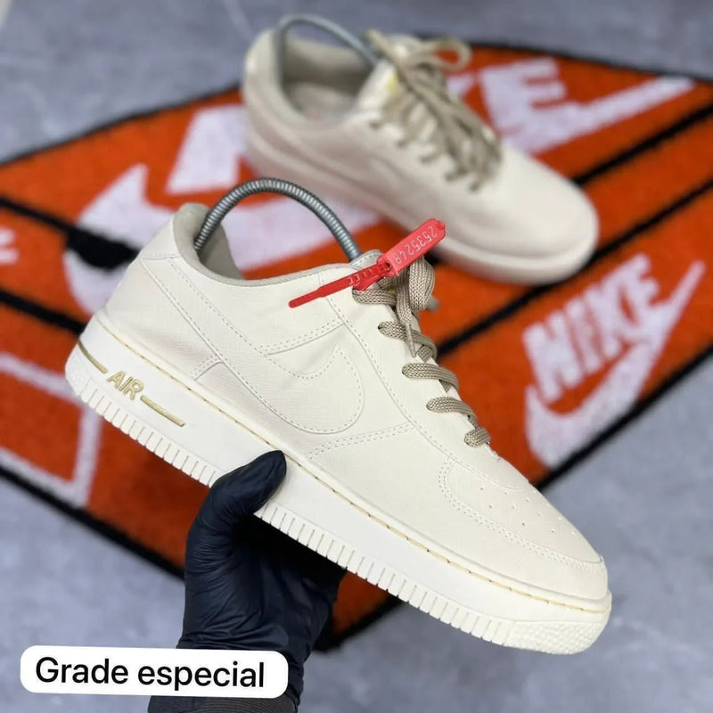 Tênis Nike Air Force Grade Especial - Segunda Divisão