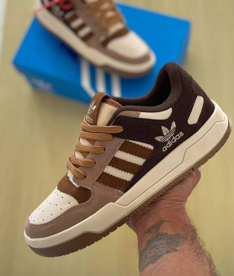 Tênis Adidas Fórum - Segunda Divisão
