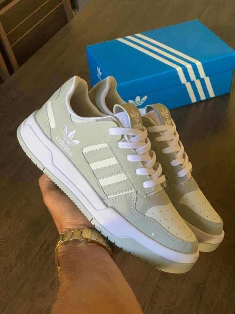 Tênis Adidas Fórum - Segunda Divisão