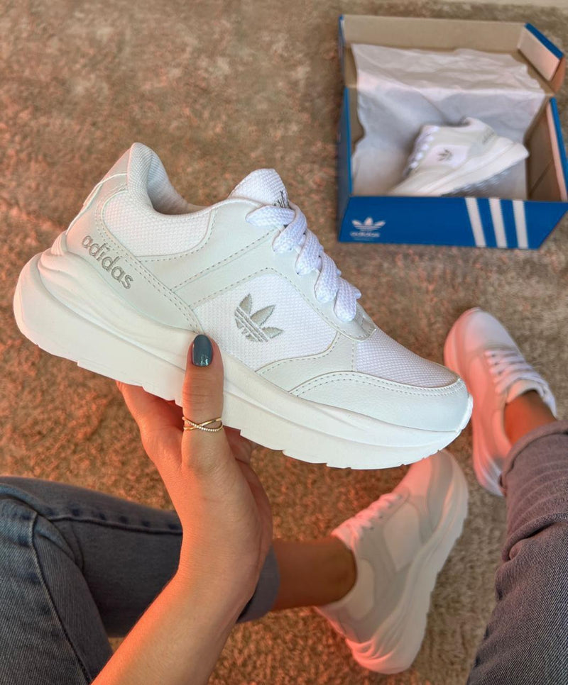Adidas Sport - Segunda Divisão