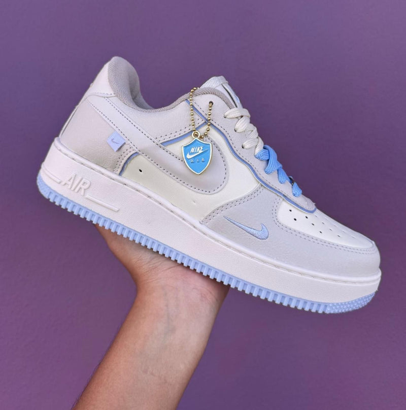 Air Force AF1 Escudo com Listras - Segunda Divisão