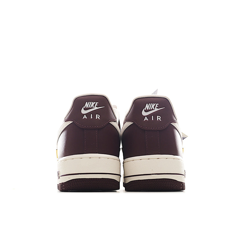 Nike Air Force 1 Low - Primeira Divisão