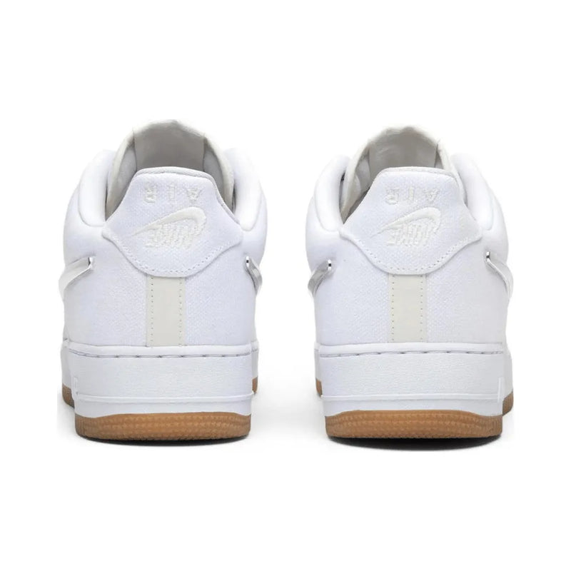 Travis Scott x Nike Air Force 1 White – Primeira Divisão