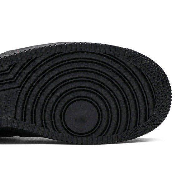 Supreme x Nike Air Force 1 Low Black - Primeira Divisão