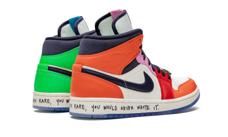 Air Jordan 1 Mid x Melody Ehsani - Primeira Divisão