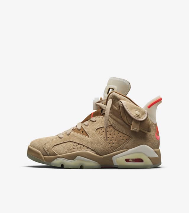 Travis Scott x Air Jordan 6 British Khaki - Primeira Divisão