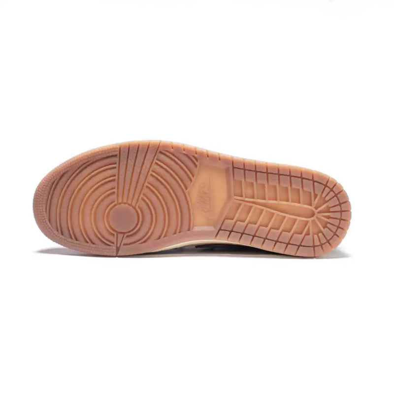 Air Jordan 1 Low Voodoo Flax and Oil Green - Primeira Divisão