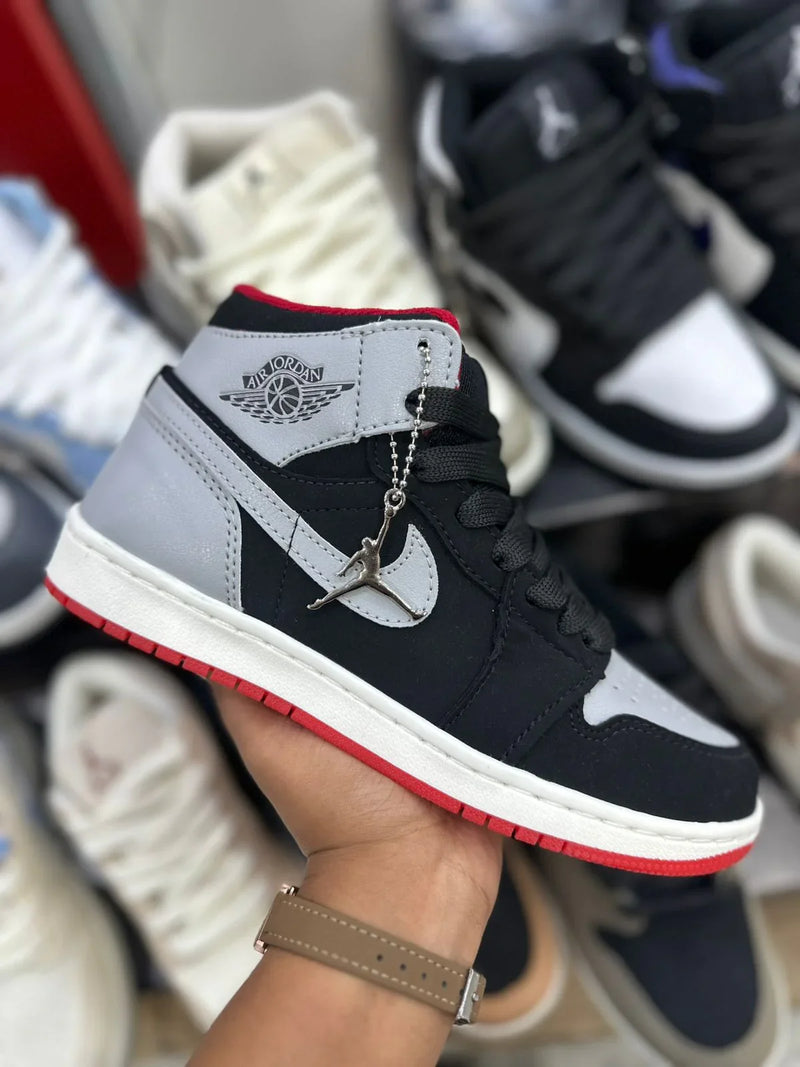 Air Jordan 1 Cano Alto - Segunda Divisão