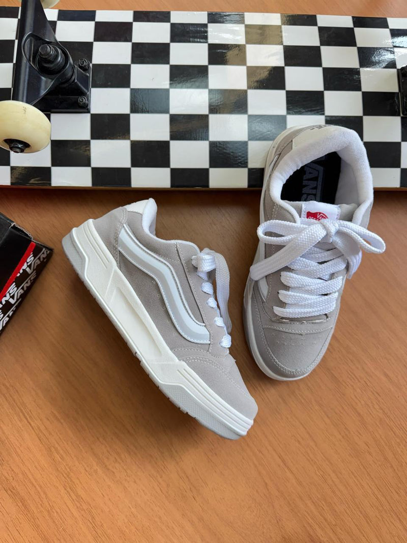 Vans Hylane - Segunda Divisão