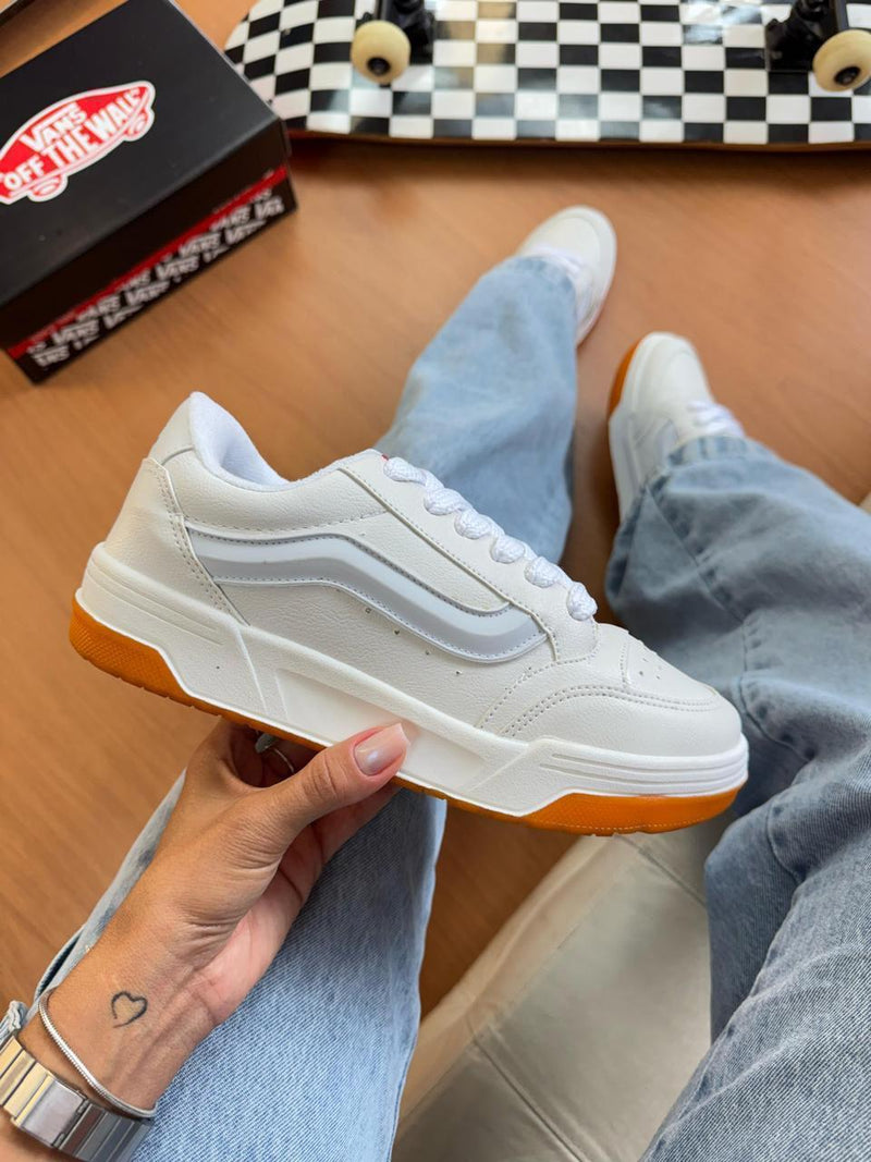 Vans Hylane - Segunda Divisão