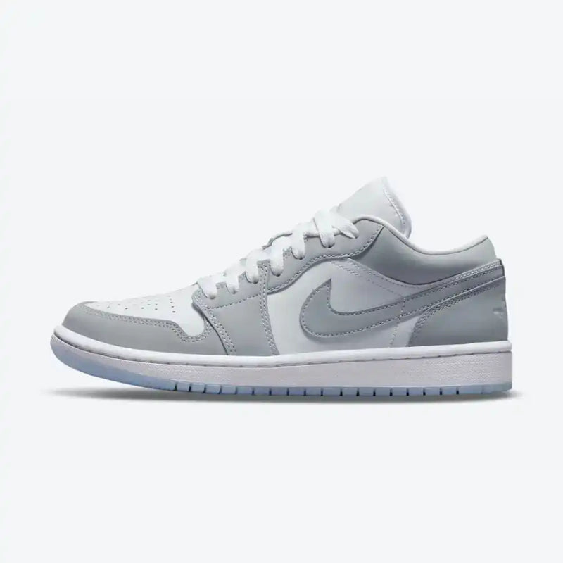Air Jordan 1 Low Wolf Grey - Primeira Divisão