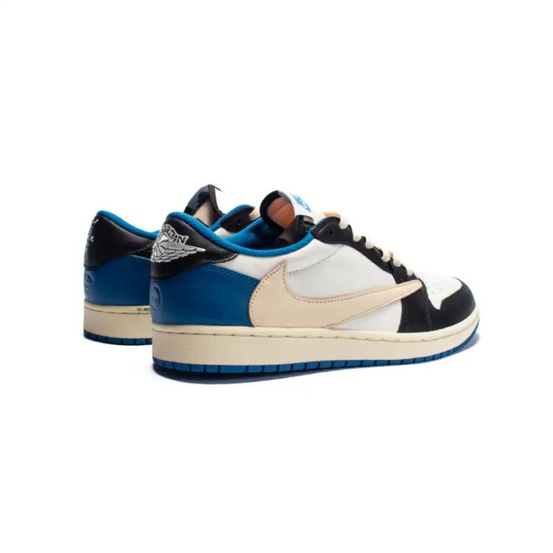 Fragment Design x Travis Scott x Air Jordan 1 Low - Primeira Divisão