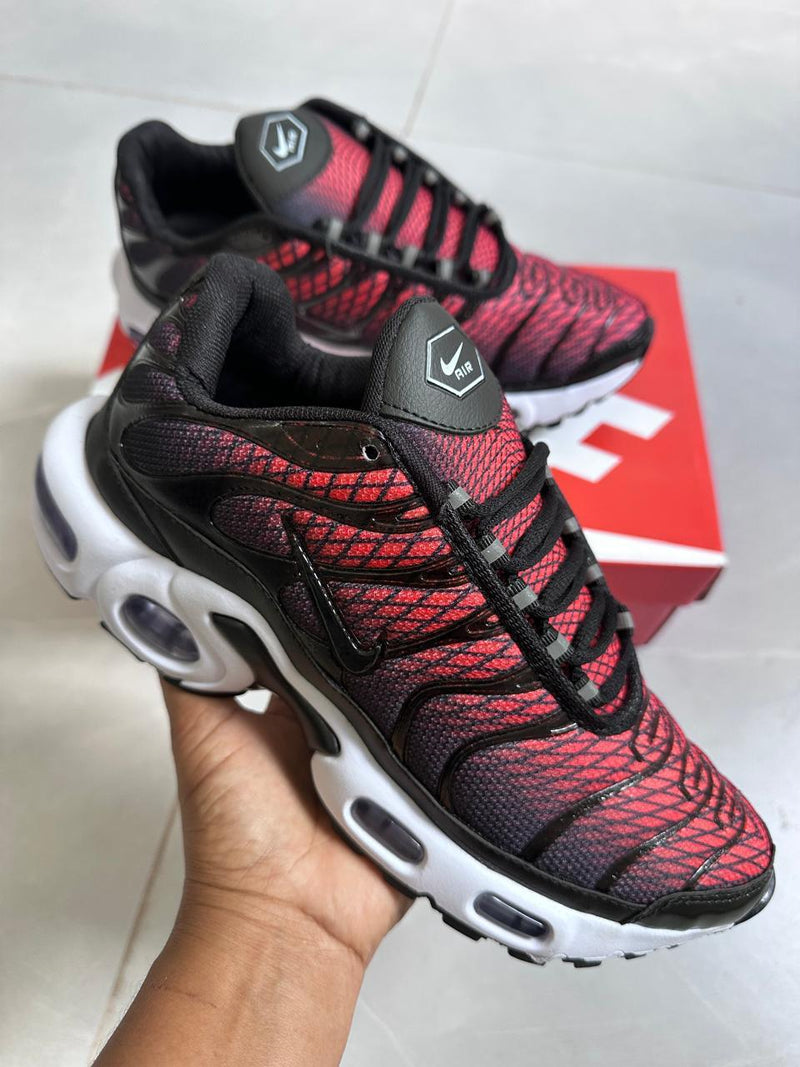 Nike Air Max TN Refletivo - Segunda Divisão