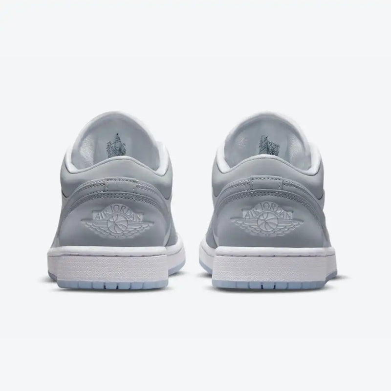 Air Jordan 1 Low Wolf Grey - Primeira Divisão