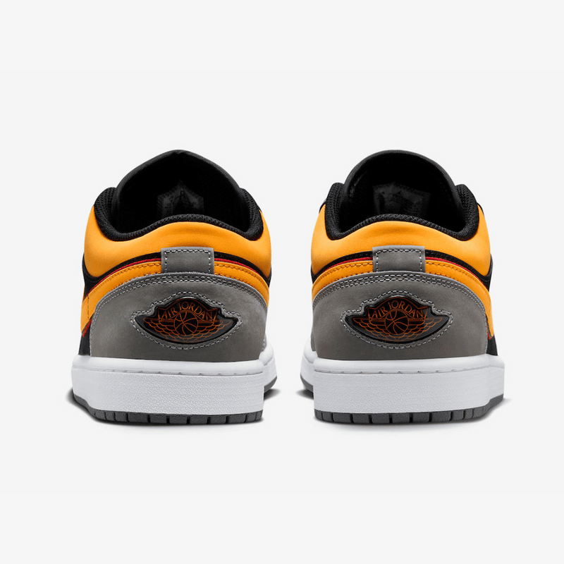 Air Jordan 1 Low SE Black Vivid Orange - Primeira Divisão