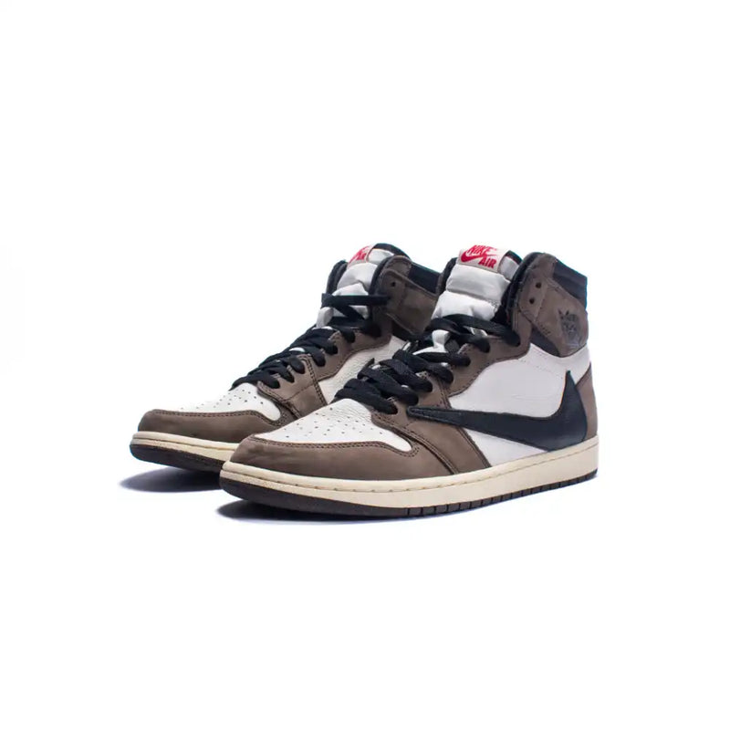 Travis Scott x Air Jordan 1 Retro High Dark Mocha - Primeira Divisão