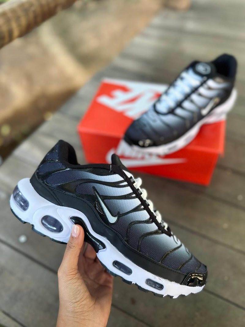 Nike Air Max TN Refletivo - Segunda Divisão